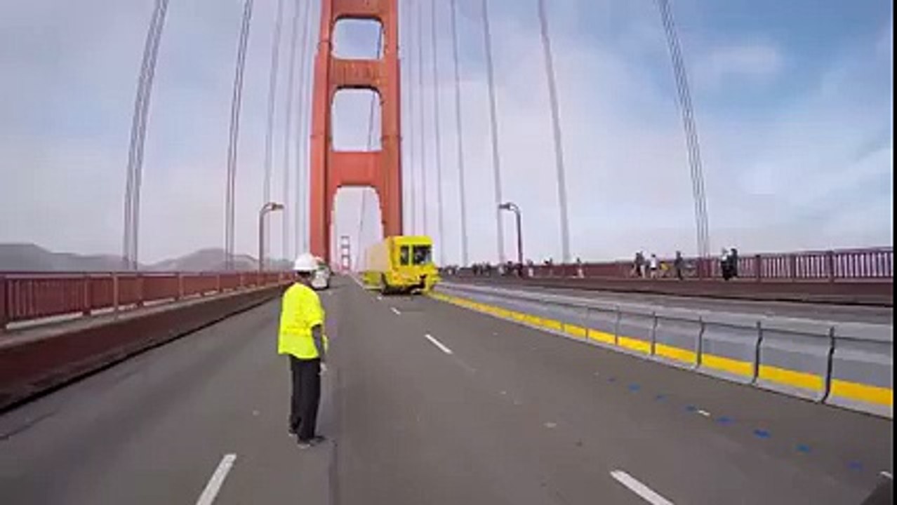 Golden Gate Bridge Zipper Machine