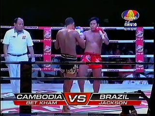 Kun Brazil (Jackson) vs Bird Kham (73kg) Khmer Fighter - 3.27.2013