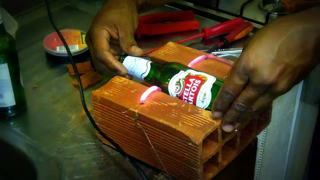 Maquina caseira de cortar garrafa de vidro