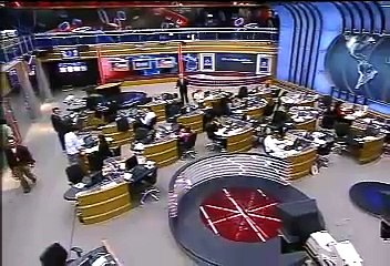 REDE RECORD CONTRA-ATACA O JORNAL FOLHA DE SÃO PAULO