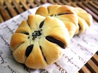 Sweet Red Bean Paste Bread (단팥빵)