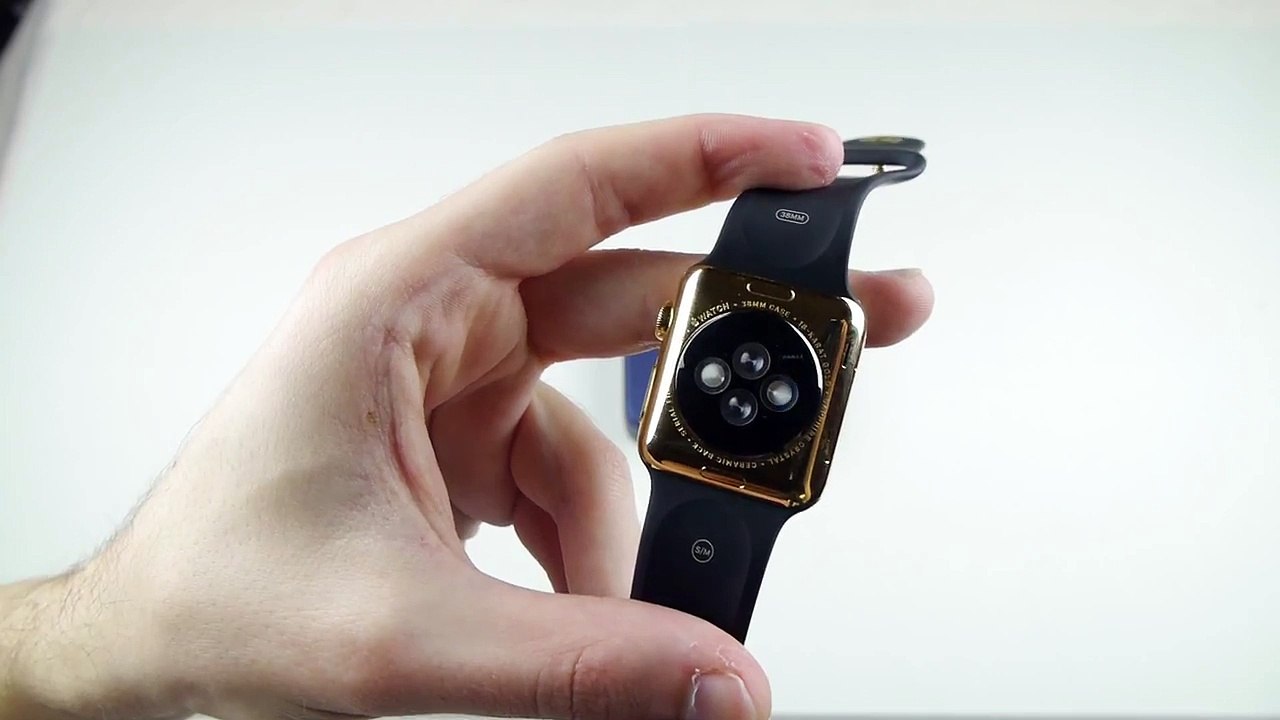 Apple Watch écrasée par 2 aimants
