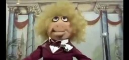 MISS ANNIE-SUE (Muppet) – „Du tatest ein Stück Kohlepapier unter dein Herz…“ (Muppet-Show, HD) [Full
