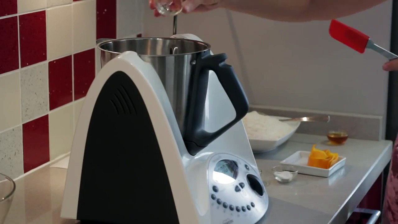 Cómo hacer Berlinas Rellenas con Thermomix | Recetas de repostería por Azúcar con Amor