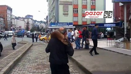 KARACA YAVRUSUNU KÖPEKLERİN AĞZINDAN KÖYLÜLER ALDI