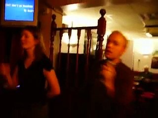 Don't Go Breaking My Heart - Kareoke