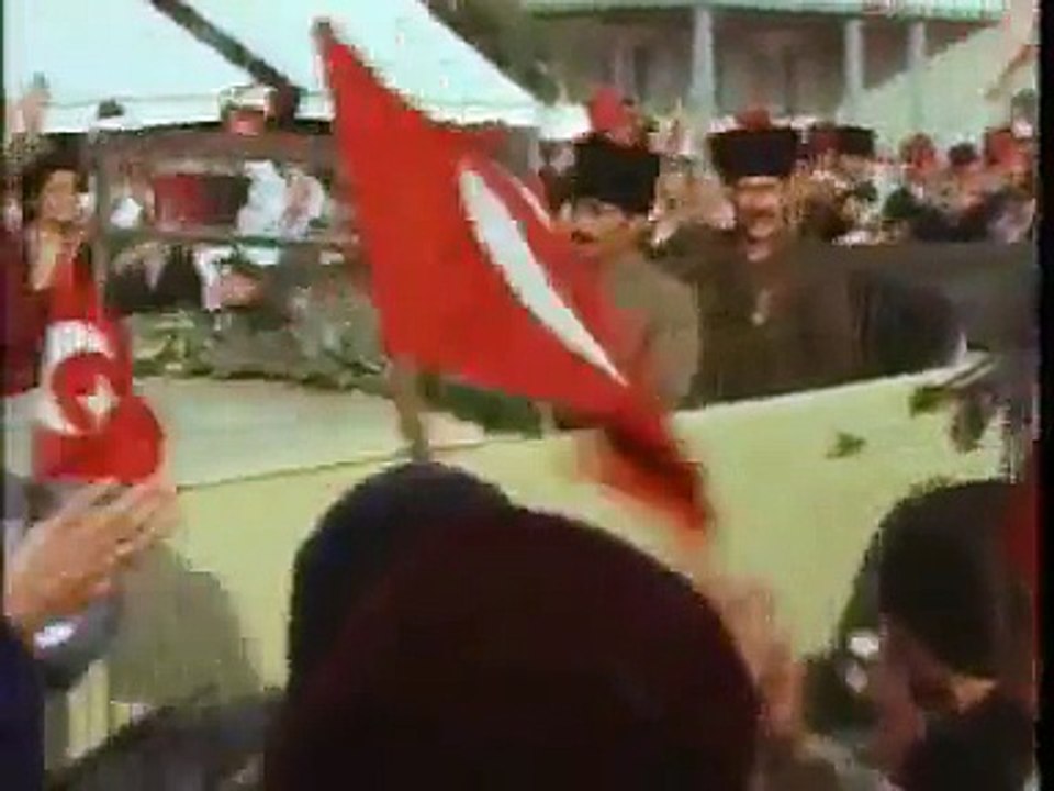 KURTULUŞ BELGESELİ, Turgut Özakman 1 ve 2. Bölüm 1. Kısım Devamı  ''www.cshtr.com'' da