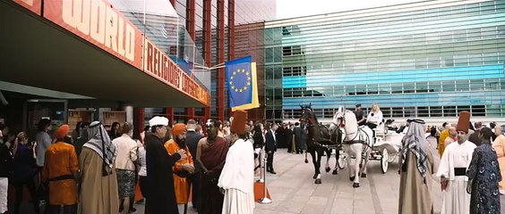 Bangistan - Official Trailer _ Riteish Deshmukh, Pulkit Samrat, and Jacqueline Fernandez _ 31st July