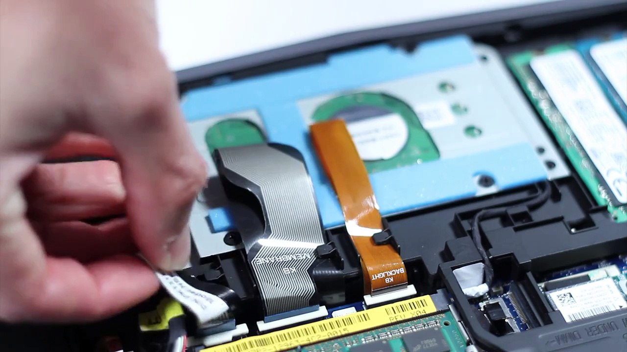 Replacing The Hard Drive in the Alienware 15