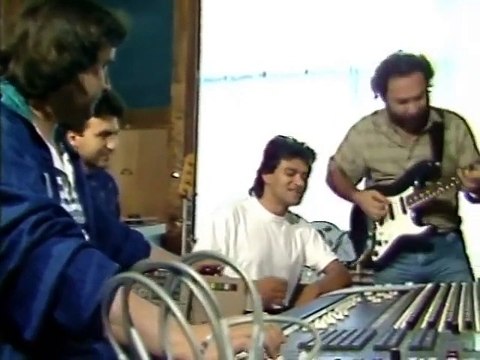 Sinan Sakic i Juzni Vetar - Sinoc sretoh prijatelja (Official Video)