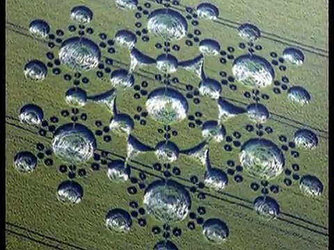 Amazing Crop Circle 25th June 2010 at White Sheet Hill, Wiltshire , UK !!