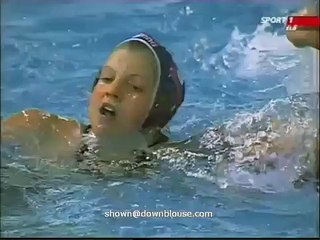 Waterpolo oops nipple