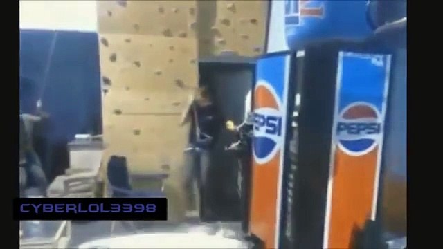 UNO DEI VIDEO PIU DIVERTENTI AL MONDO DA NON PERDERE!!!