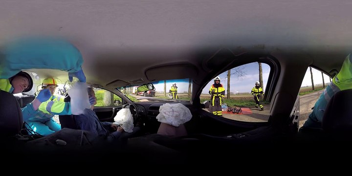 Vidéo en 360 degrés d'une désincarcération d'un vehicule