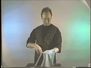 25 Tricks with a Thumb Tip - Penguin Magic