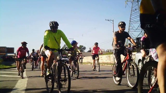 MTB, Pedal Solidário, 360 bikers, Combate ao Cancer, Taubaté, SP, Brasil, Marcelo Ambrogi. 14 de junho de 2015, (34)