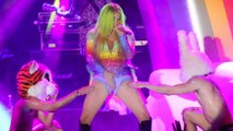 (VIDEO) Kesha's DIRTY DANCE Performance At LA Gay Pride Festival 2015