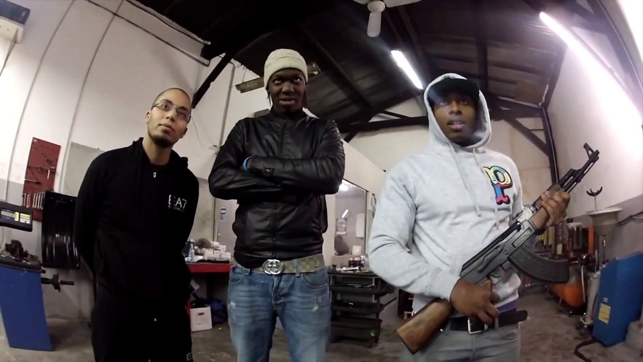 CRAME CRACHE: Sultan (caméra cachée)