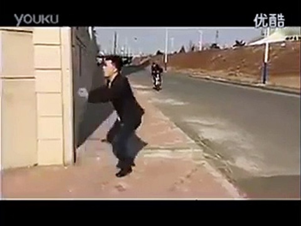 Har kisi ky Samny mazak Acha nahe hota warna us ka natija asa b hota haai  watch it