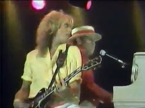 Elton John - Saturday Night's (Alright for Fighting) - Wembley 1984 (HQ Audio)