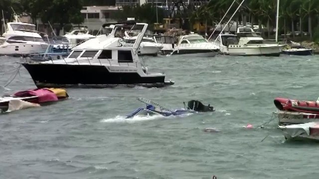 Tempestade tropical causa estragos no México