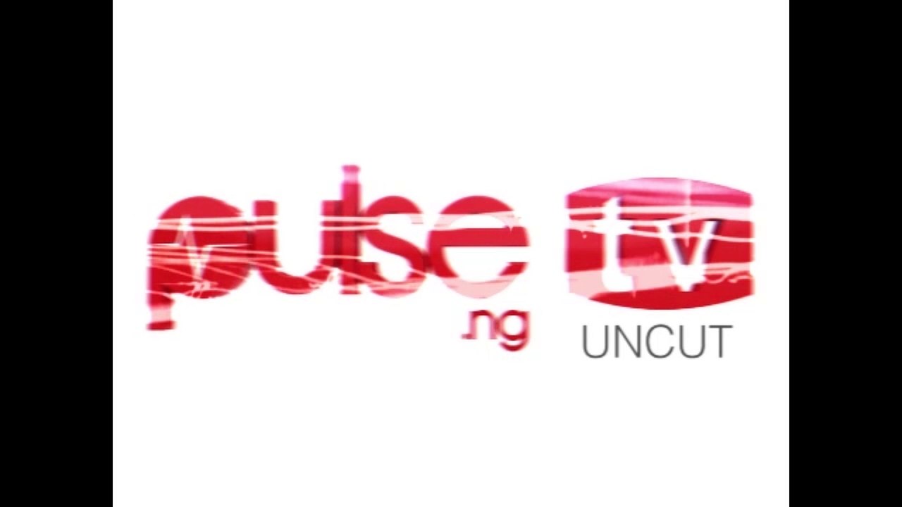 Dog runs up thirty foot wall - Upperechelongirls, Pulse TV Uncut