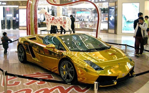 World First Gold Coated Lamborghini Aventador LP700-4 Better only Lamborghini Veneno,Lamborghini Dubai 2015