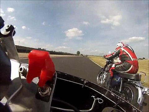 Classic Machines 2015 Circuit Carole, serie FFMC, BSA B50