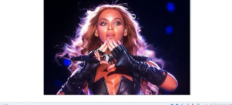 Beyonce's Illuminati Super Bowl Half Time Show Hand Sign