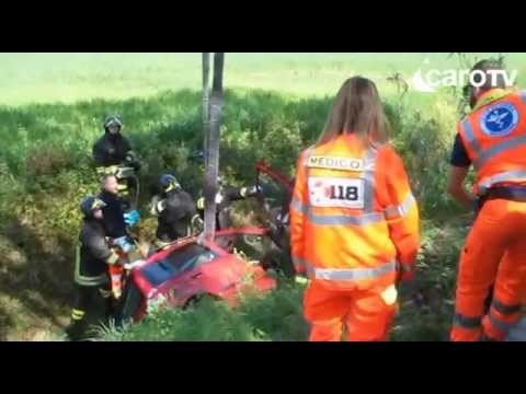 Icaro Tv. In auto nel fosso a San Lorenzo, salvata dai VVFF