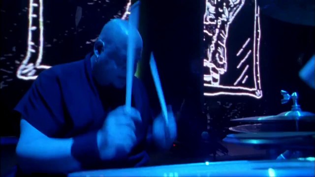 Mylène Farmer - C'est une Belle Journée - Live 2006 (HD)