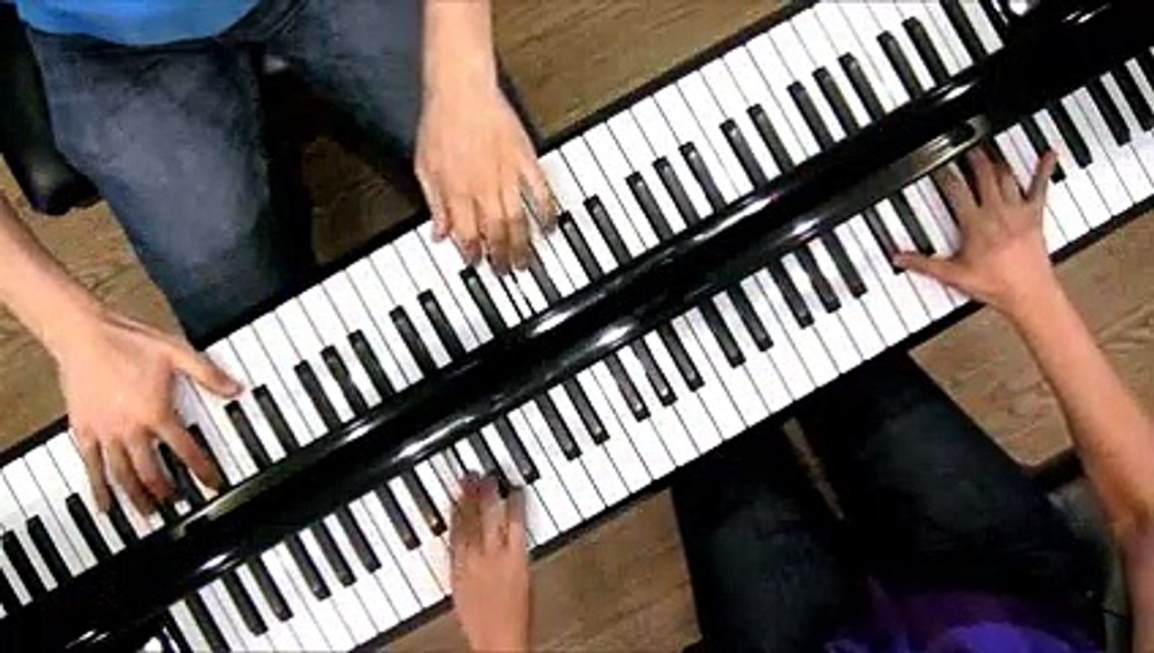 HD_Mozarts_SONATA_for_TWO_PIANOS_-_Anderson__Roe