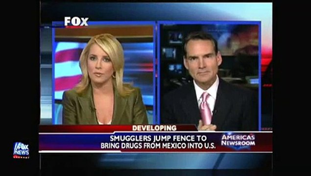 Exclusive: Border patrol night vision video catches blazen drug smugglers along Mexican border