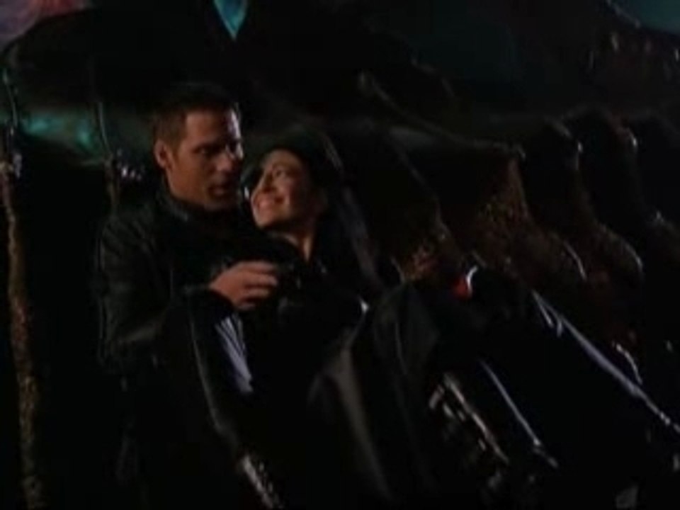 Farscape John and Aeryn #18 Moment