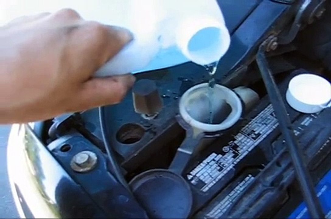 Topping up headlight fluid
