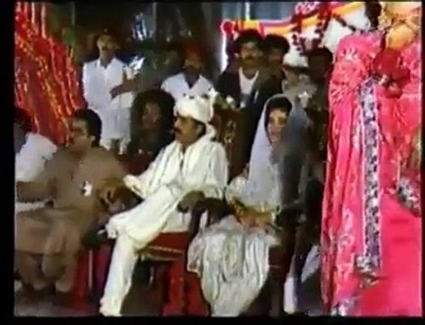 بینظراور زرداری کی شادی کی ویڈیو منظر عام پربینظراور زرداری کی شادی کی ویڈیو منظر عام پرماضی کے خزانے سے ایک انمول تحُفہ۔آپ سب کے لئے