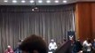Andrés Manuel López Obrador universitarios de la UNAM le regalan playera de los PUMAS en Economía