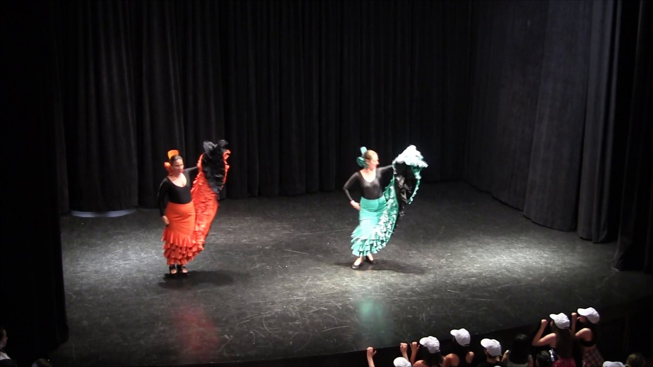 Caracoles - Festival Fin de Curso Las Zapatillas Rojas 2015