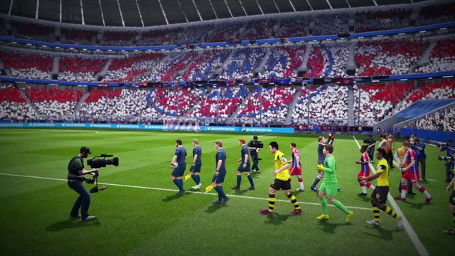 Le premier trailer de FIFA 16 avec Pelé