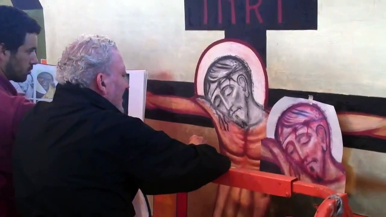 kiko pintando el seminario Redemptoris Mater-Nicaragua