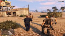 GTA V - Gang War Mod: cops assault on Sandy Shores Airfield (NPC Epic War: cops vs. gangs) - Asalto policial al aeródromo de Sandy Shores (Guerra de IA: policía vs. bandas)