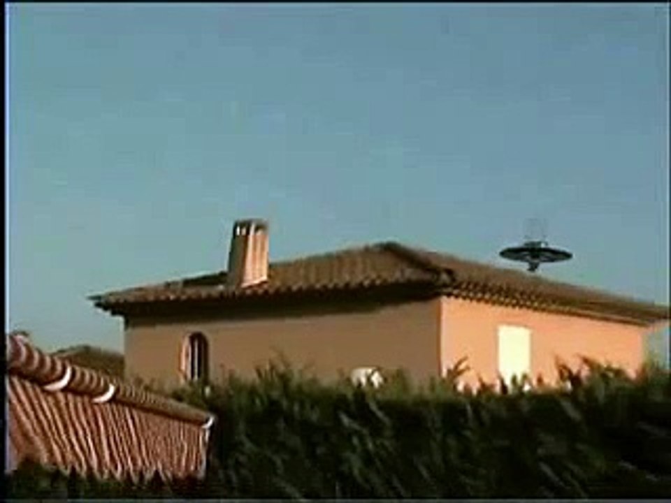 alien UFO drone