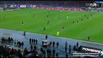 Raúl Jimenez Fantastic Shot - Chile vs Mexico 15.06.2015