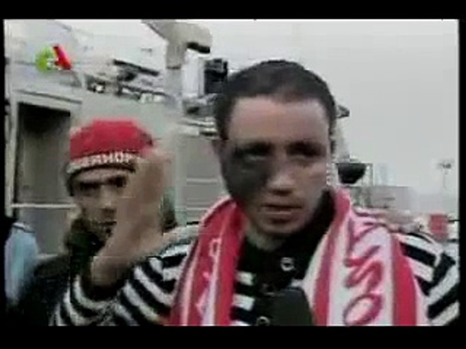 SAHARA MAROCAIN // LES ALGERIENS FUIENT LE REGIME ALGERIEN VOLEUR QUI SOUTIENT LE POLISARIO