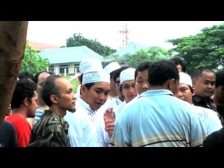 Wali Band Pecahkan Rekor Muri Makan Daging Qurban