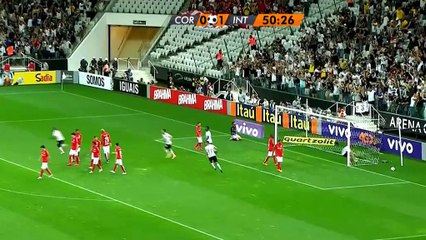 Brésil - Le merveilleux coup franc de Jadson