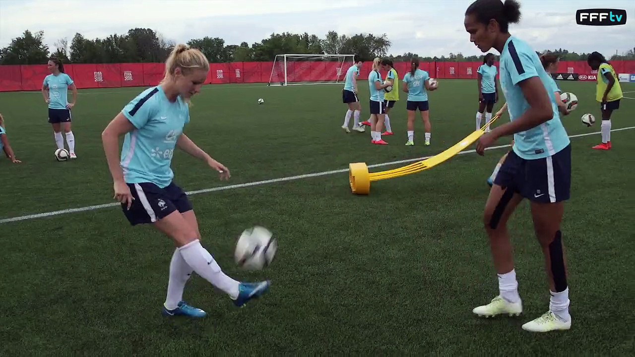 Equipe de France Féminine : jongles spéciaux chez les Bleues !