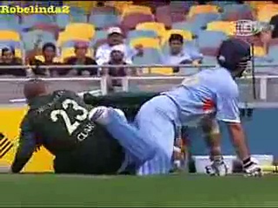 You will laugh for ages at this Sachin Tendulkar cricket moment!!!!