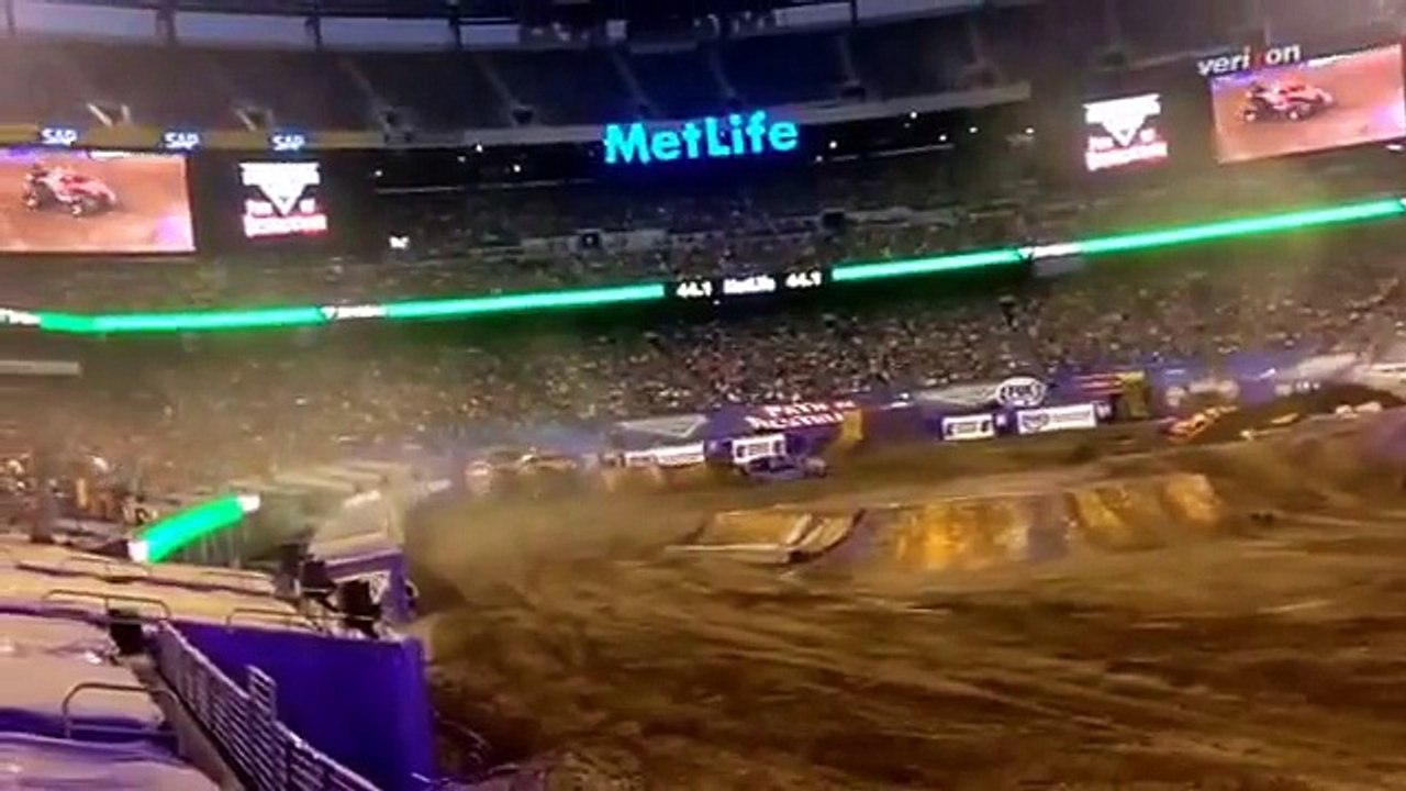 Monster jam MetLife stadium 2015 Scooby doo