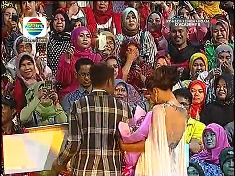 Dangdut Academy 2 Konser Kemenangan - Evi Masamba Lagu Kemenangan Evi Jadi Pemenang DA 2